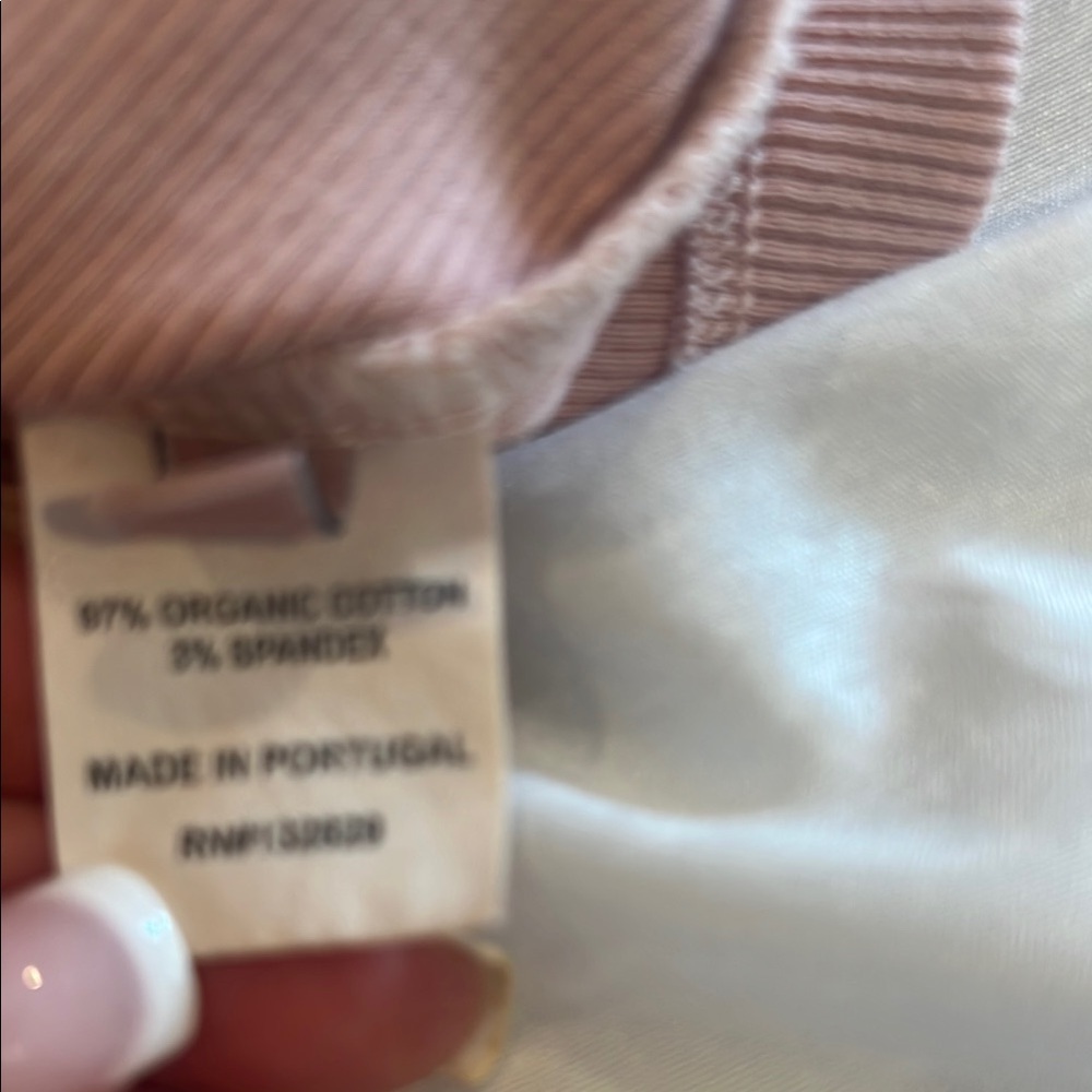 Tularosa Pink Ribbed Fitted Tank Top - Picture 4 of 6